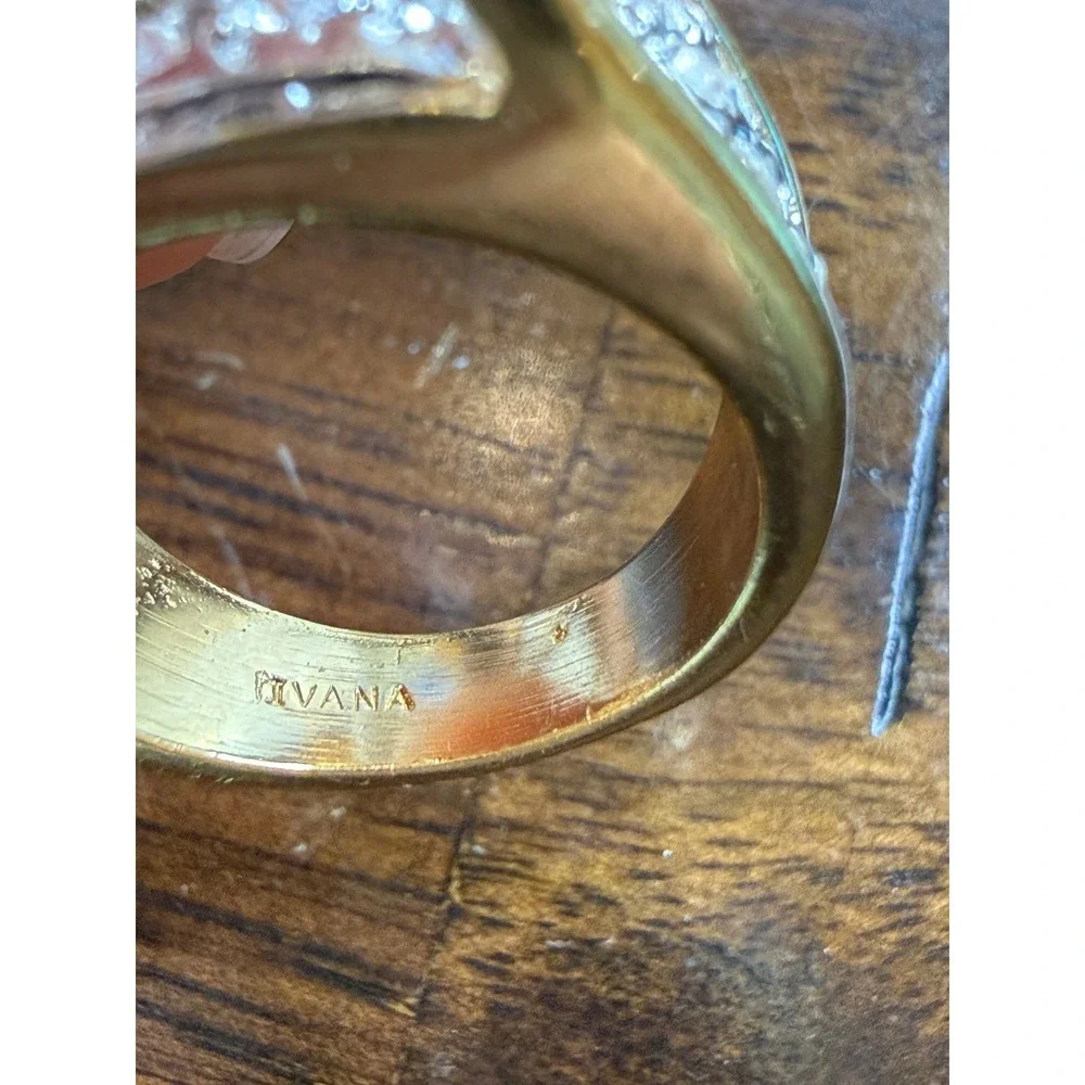 Ivana Trump Vintage Y2K statement crystals size 8 ring setting‎